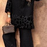 Damesæt – Løs top med 3/4 ærmer og bukser med høj talje og vide ben – Åndbart hør – Dyreprint