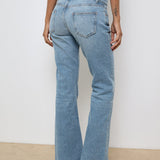 Damejeans – Høj talje – Let svajer i benene – Struktureret snit – Fuld længde