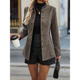 Lang damefrakke – Tætsiddende snit – Varmt stof med uldeffekt – Ståkrave – Dobbeltradet