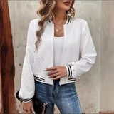 Damebomberjakke – Tekstureret quiltet stof – Ståkrave – Afslappet pasform – Ribbet kant