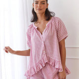 Damesæt med skjorte og bukser – Afslappet pasform – Let stof – Flæsedetaljer