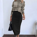 Damesæt i to dele – Stretchstrik – Langærmet top – Tætsiddende midi-nederdel