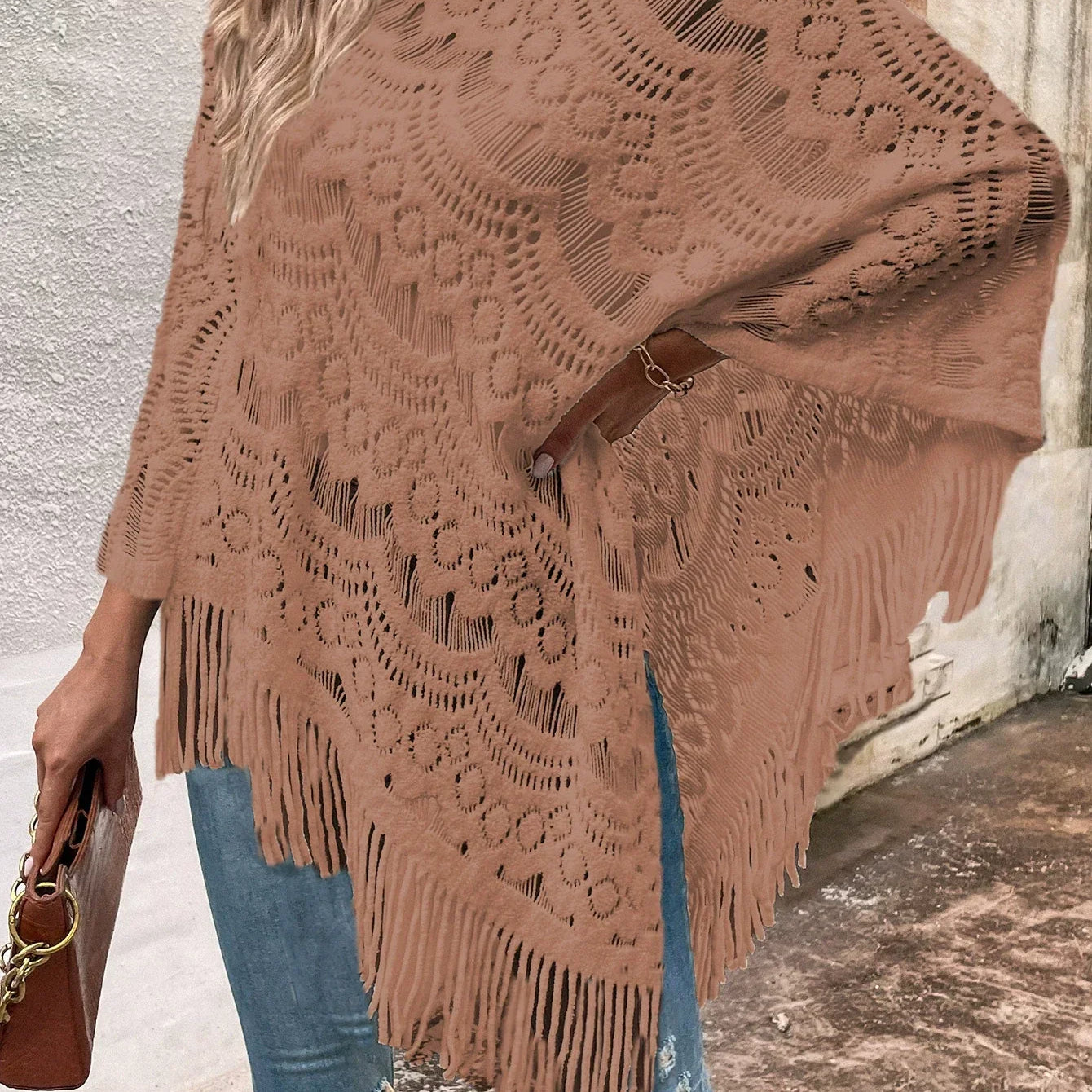 Damesjal – Blondestrik – Oversized pasform – Asymmetrisk frynset kant