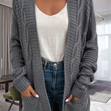 Damecardigan – Oversized pasform – Grov strik – Kabelstrik – Forlommer