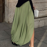 Lang, elegant, flagrende chiffonnederdel