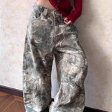 Vide jeans i hiphop-stil med camouflagevask.