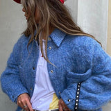 Blå uldjakke med lange ærmer