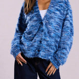 Løstsiddende cardigan med farverige striber og V-hals