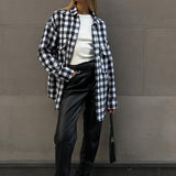 Mellemlang ternet bluse med dobbelte lommer