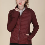 Let, tætsiddende dunjakke med høj krave, vindtæt sportsjakke