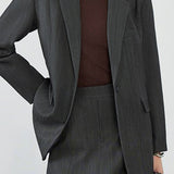 Klassisk blazer med spidse reverser