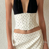 Todelt sæt med polkaprikker og blondedetaljer uden ryg