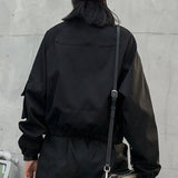 Kort utilityjakke i urban stil