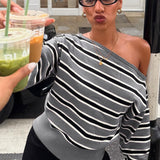 Stribet off-shoulder, langærmet sweaterbluse, farveblok