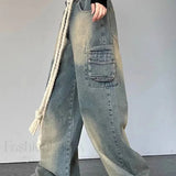 Jeans med vide ben og hjertemønster