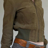 Tætsiddende utilityjakke i ensfarvet corduroy med lommer