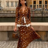 Todelt havfruekjole i bomuld og hør med dyb halsudskæring