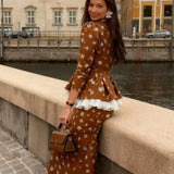 Todelt havfruekjole i bomuld og hør med dyb halsudskæring