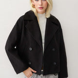 Oversized jakke med revers i en uldblanding