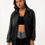 læderjakke med overdimensionerede reverser