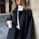 Kort, afslappet jakke i uldblanding