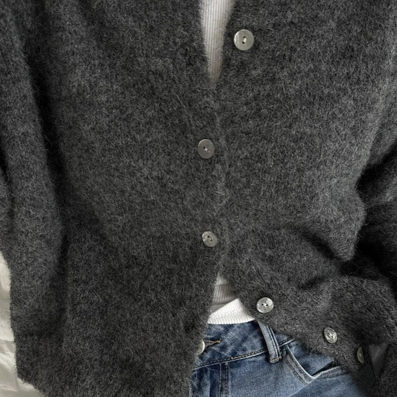 Vintage lysegrå strikvest med muslingeknapper