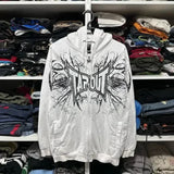 Mørk hættetrøje med antik mønstre