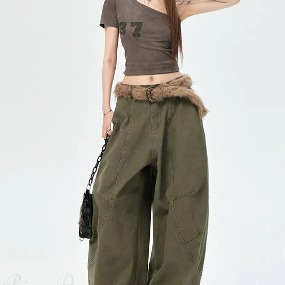 Lige og vide denim cargobukser.