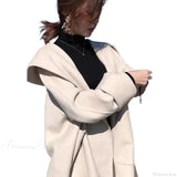 Kort dobbeltsidet uldfrakke