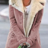 Damefrakke – Tætsiddende snit – Blød uldeffekt – Stor krave – Knaplukning