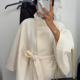 Damekappefrakke – Uld – Høj krave – Bælte i taljen – Flagrende snit