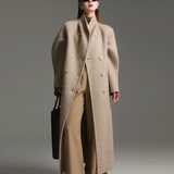 Damefrakke – Uld – Struktureret snit – Lang – Dobbeltradet – Forstærkede skuldre