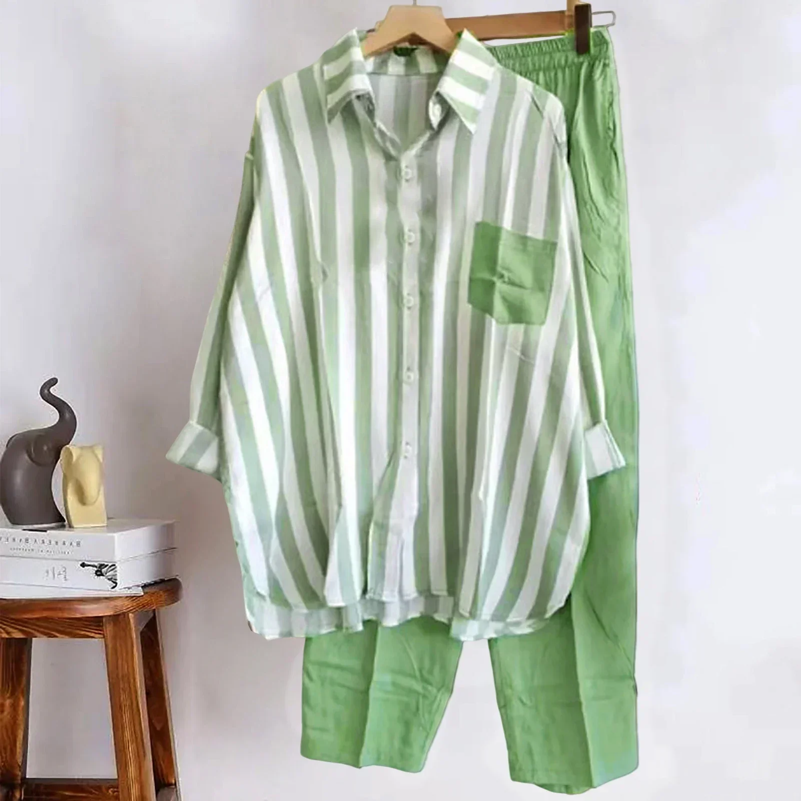 Damesæt – Hør – Oversized skjorte med knapper + bukser med brede ben og elastisk talje