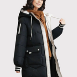 Dame quiltet jakke – Tætsiddende snit – Isolerende hætte – Knælang