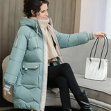 Dame quiltet jakke – Tætsiddende snit – Isolerende hætte – Knælang