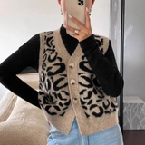 Damecardigan – Uldstrik – Afslappet pasform – V-hals – Synlige knapper – Kort