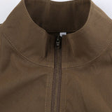 Utilityjakke med bælte og lynlåslommer