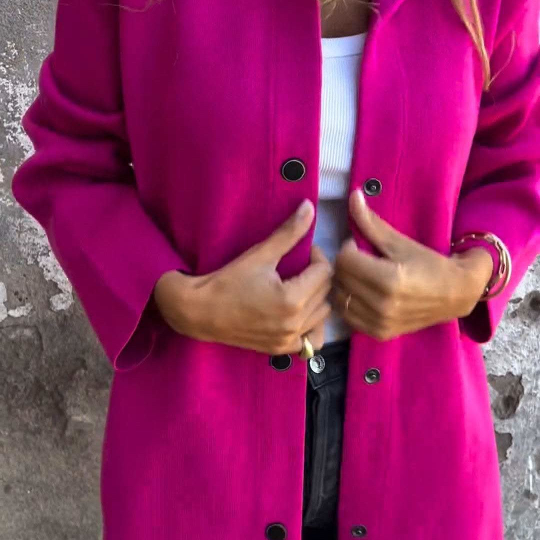 Luksuriøs lang og varm hættetrøje i strik til kvinder