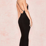 Asymmetrisk aftenkjole uden ryg