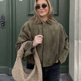 aviatorjakke med ruskindstekstur