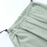 Løstsiddende cargobukser med elastisk talje og snøre