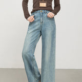 Højtaljede, bløde, broderede cropped jeans