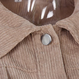 Kort fløjlsjakke med knapper