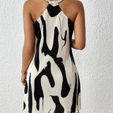 Damekjole uden ryg - Tætsiddende snit - Kort - Plisseret stof - Abstrakt print