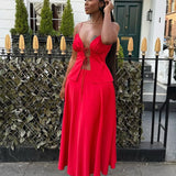 Chic sæt med højtaljet nederdel og tanktop med bindebånd foran