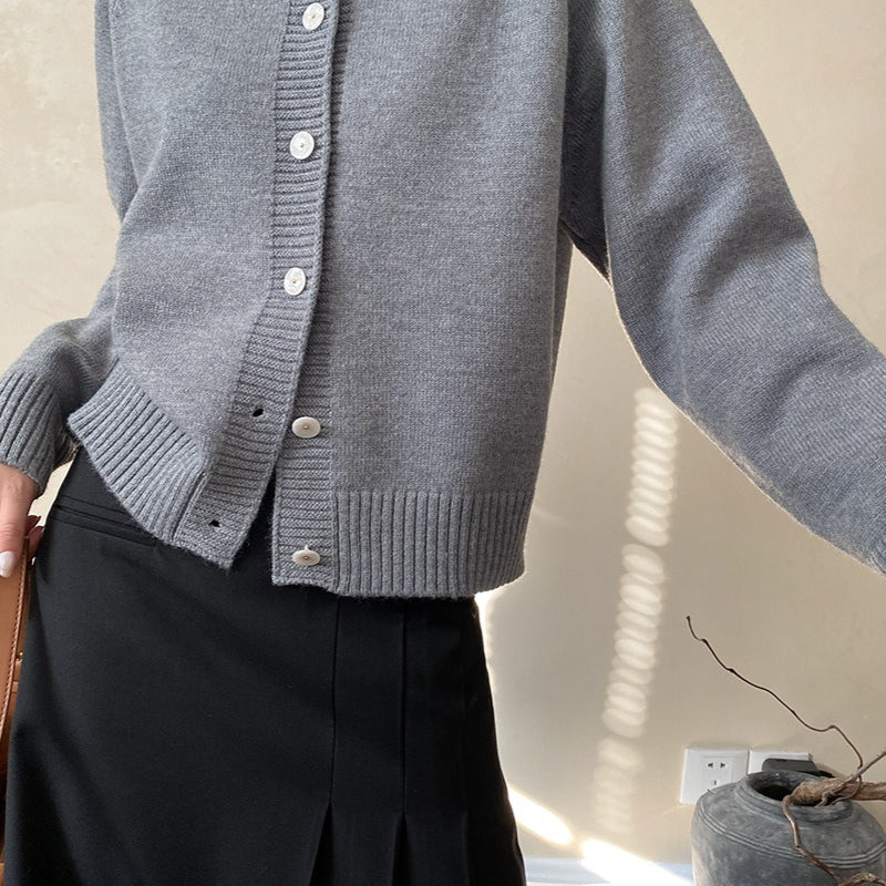 Raglanvest med jadeknapper