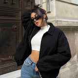 Sweatshirtjakke med lynlås og opretstående krave