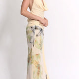 Sexet printet maxinederdelsæt med tætsiddende ryg og åben ryg