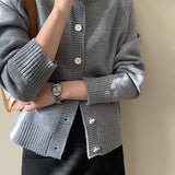 Raglanvest med jadeknapper