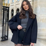 Kort, afslappet jakke i uldblanding